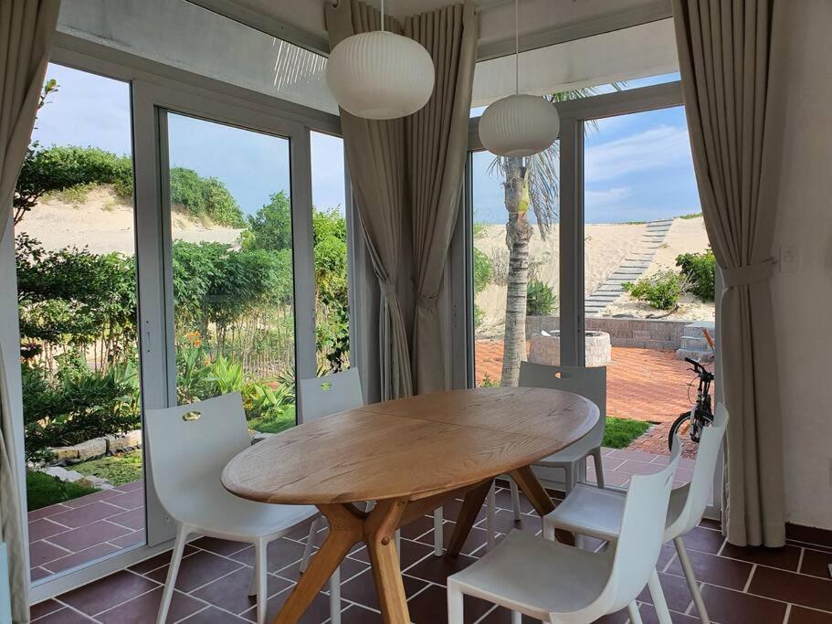 Ho Lan Retreat, Villa Mat Bien Danh Cho 8 Nguoi. Pho Tri 外观 照片