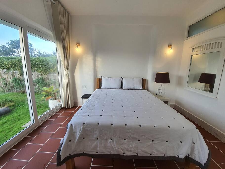 Ho Lan Retreat, Villa Mat Bien Danh Cho 8 Nguoi. Pho Tri 外观 照片