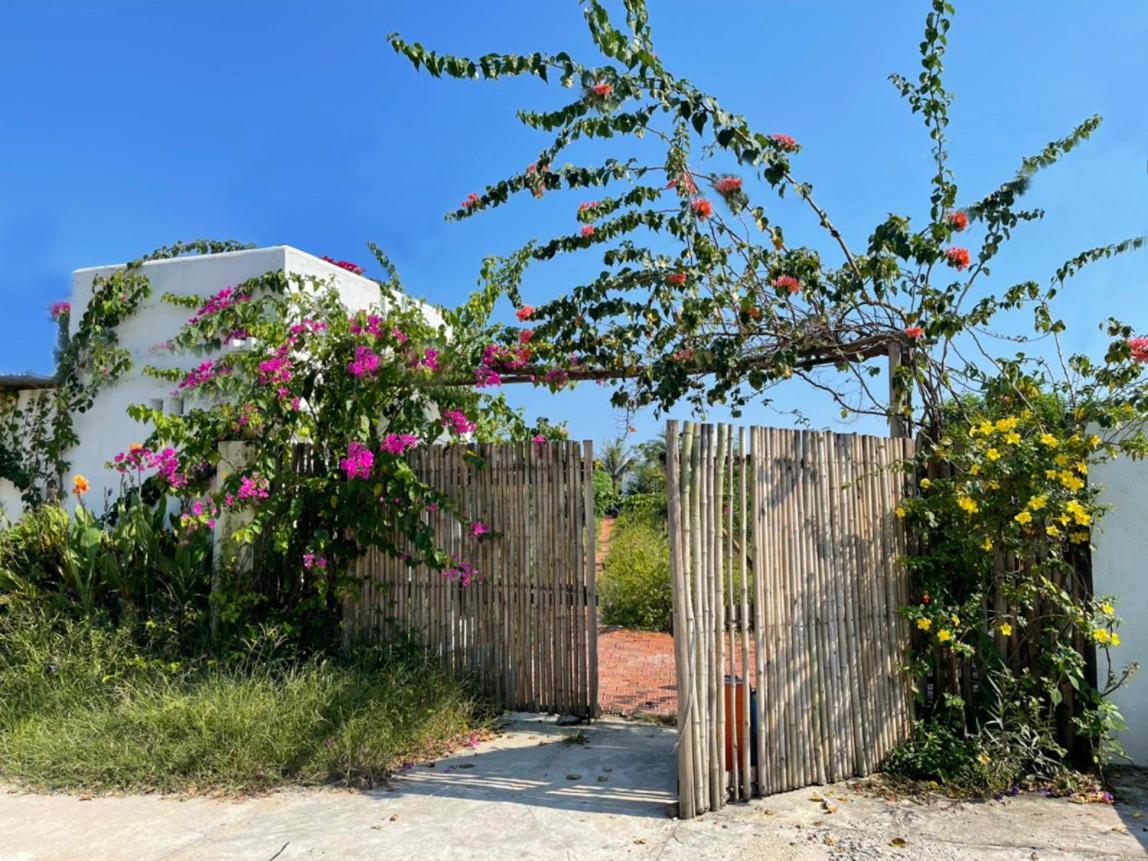 Ho Lan Retreat, Villa Mat Bien Danh Cho 8 Nguoi. Pho Tri 外观 照片