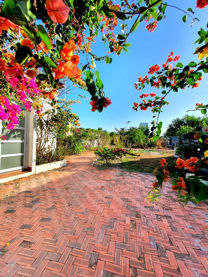Ho Lan Retreat, Villa Mat Bien Danh Cho 8 Nguoi. Pho Tri 外观 照片